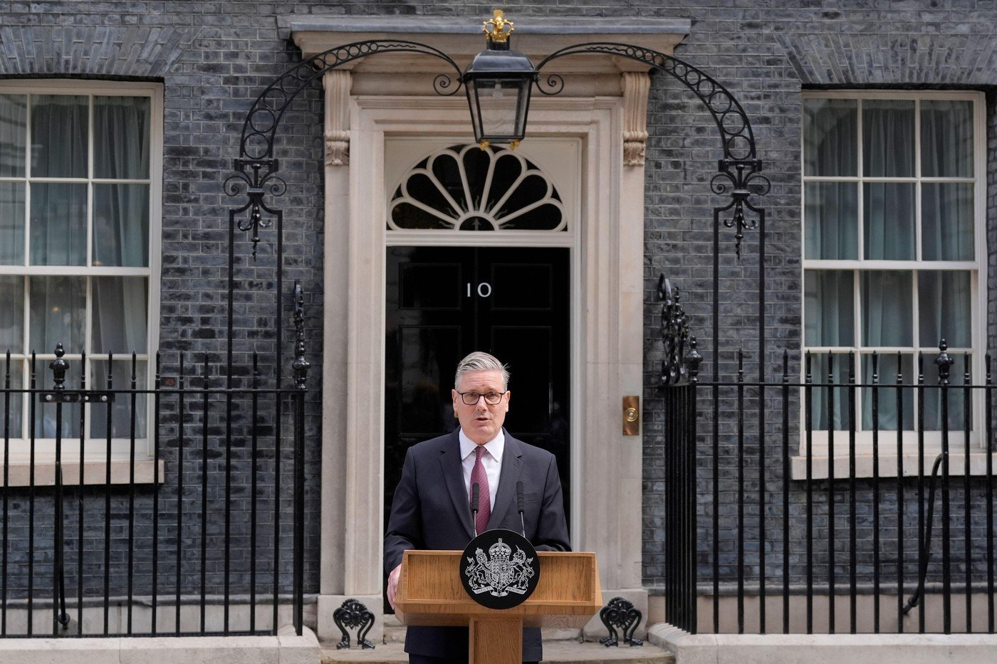 Premierul britanic Keir Starmer a demisionat din funcție, dar a părăsit și conducerea Partidului Laburist 1 wp header logo 1784
