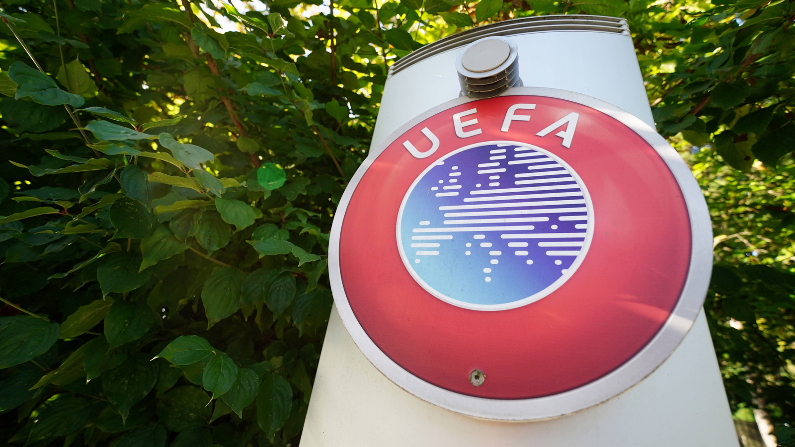 UEFA a intervenit după ce Christian Eriksen s-a prăbușit pe teren în Danemarca - Ucraina 1 wp header logo 574
