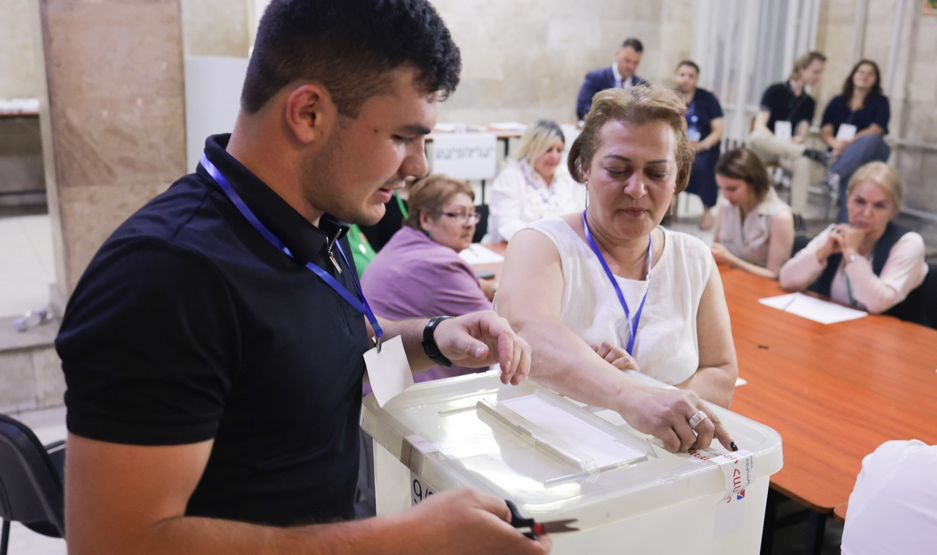 Alegeri legislative în Armenia: Partidul prim-ministrului Paşinian este în frunte, conform rezultatelor parţiale 1 wp header logo 578