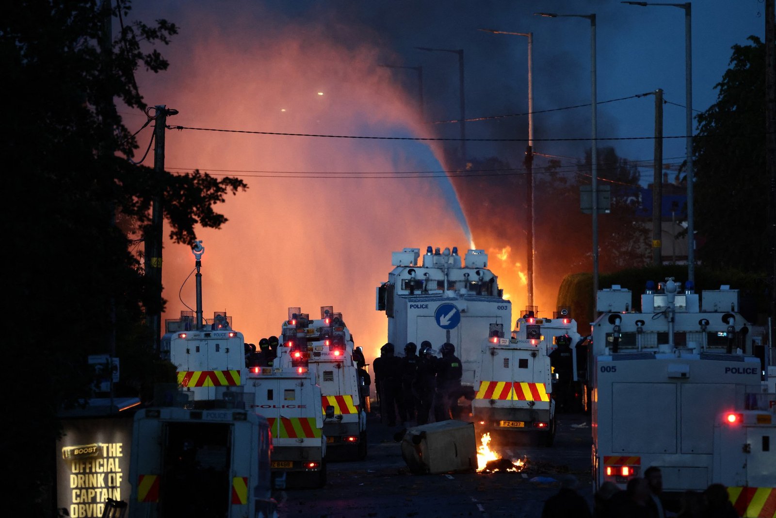 Casele atacate în timpul violențelor din Belfast se aflau pe o „listă neagră” a grupurilor de extremă dreapta: „Ținte legitime” 1 wp header logo 904