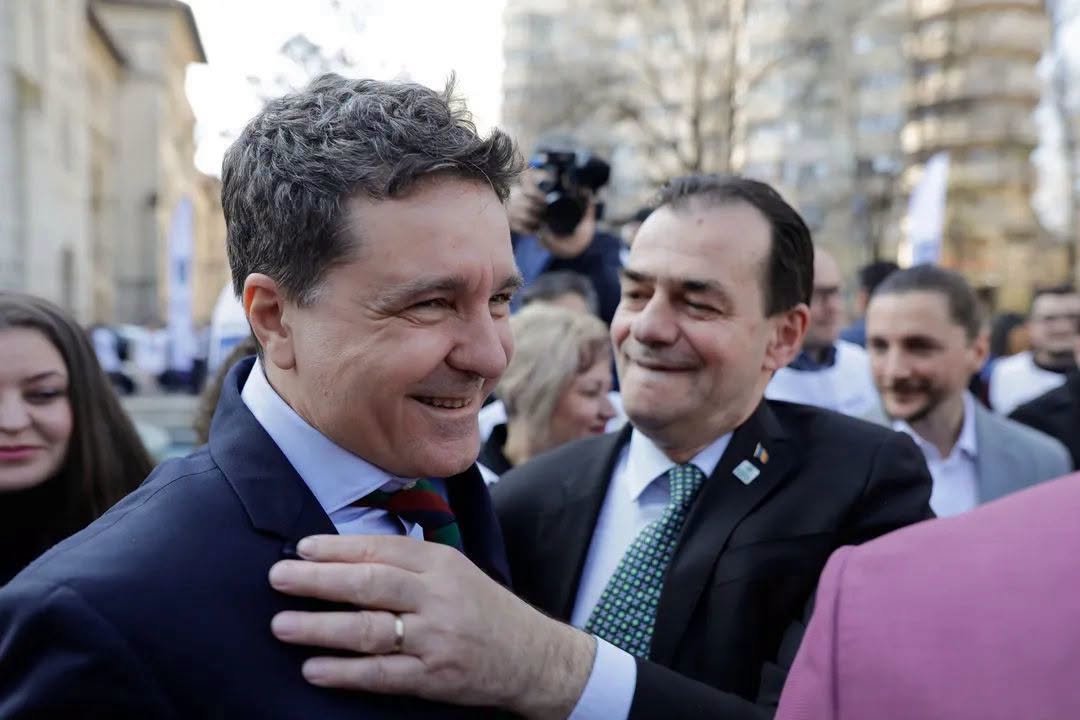 Critici privind direcția politică și alianțele din ultimul an 1 735058738 1502521674950091 3572761308664861723 n