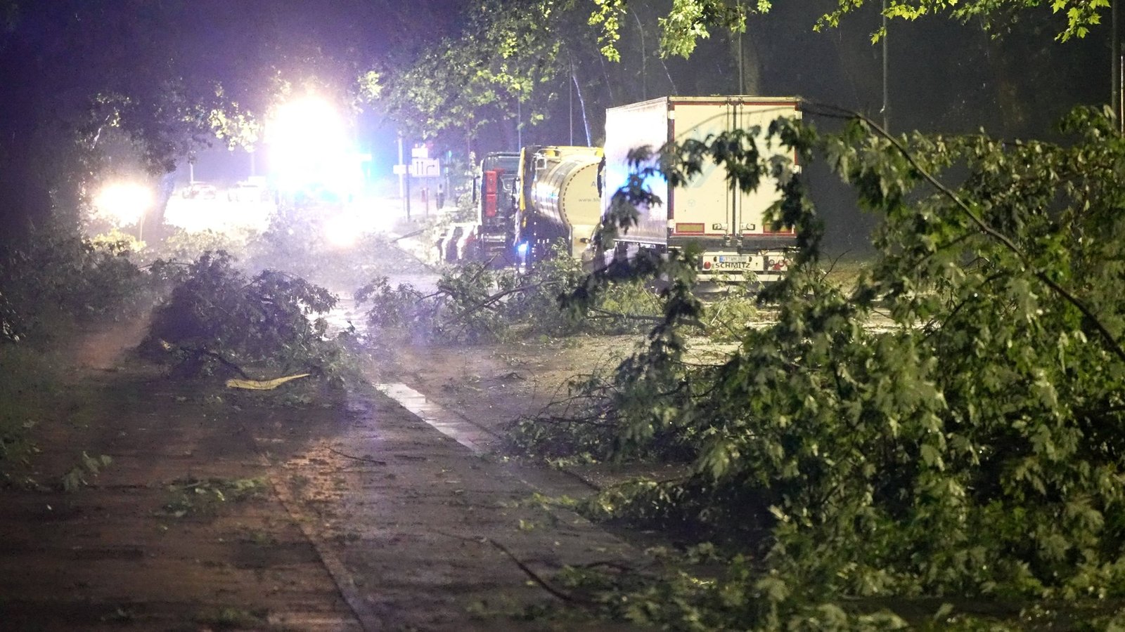 Furtuna care a făcut ravagii în România a provocat pagube masive și în Polonia. Bilanțul Varșoviei după evenimentele meteo violente 1 wp header logo 140