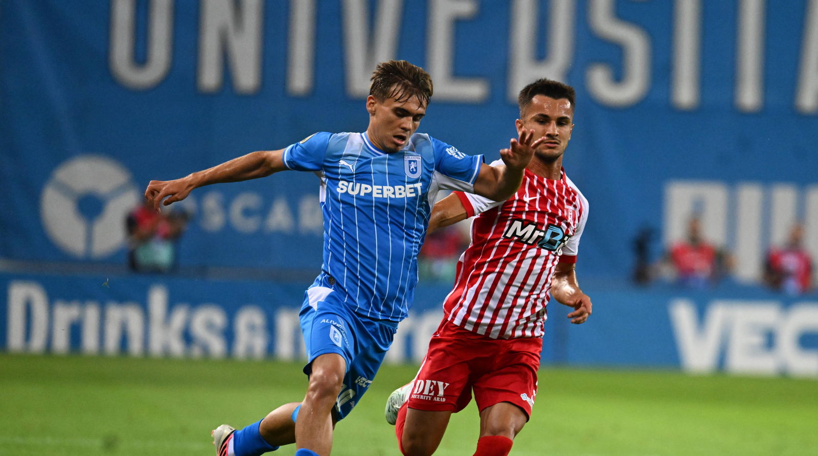 ACUM: Universitatea Craiova - UTA 1-0 | Gazdele deschid scorul 1 wp header logo 1474