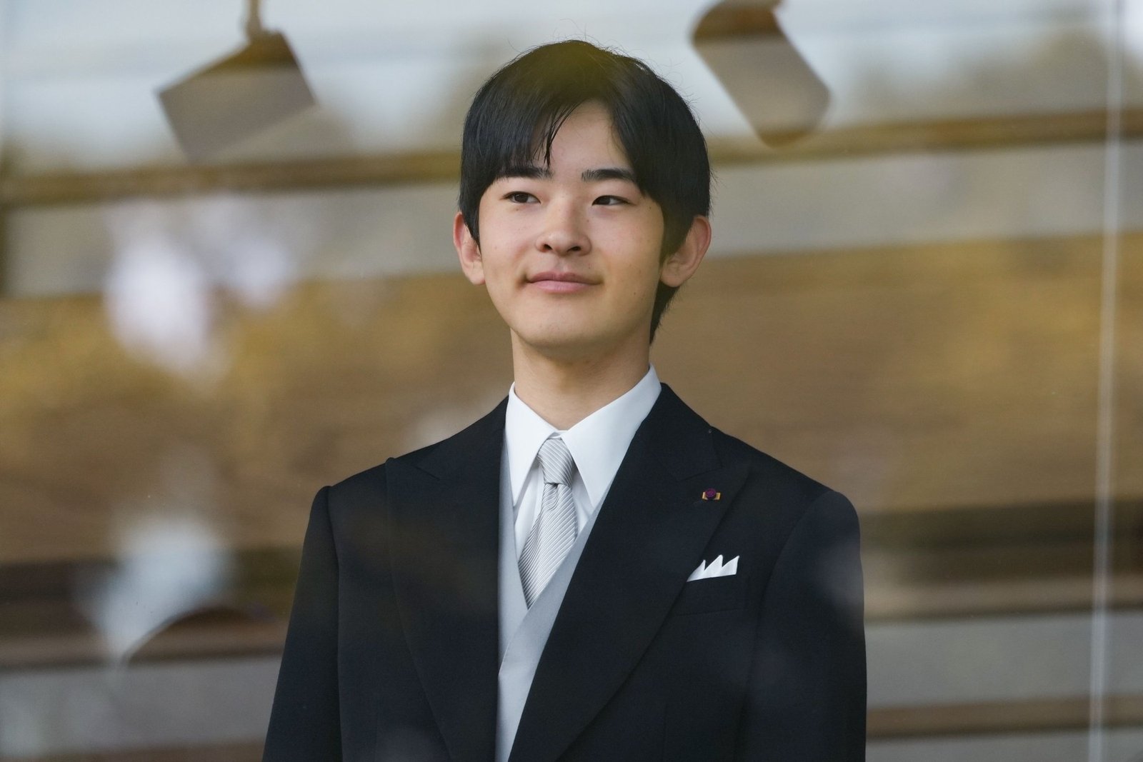 Japonia: Legea succesiunii imperiale a fost revizuită. Tronul Crizantemei rămâne interzis femeilor, în ciuda susținerii populare 1 wp header logo 1555