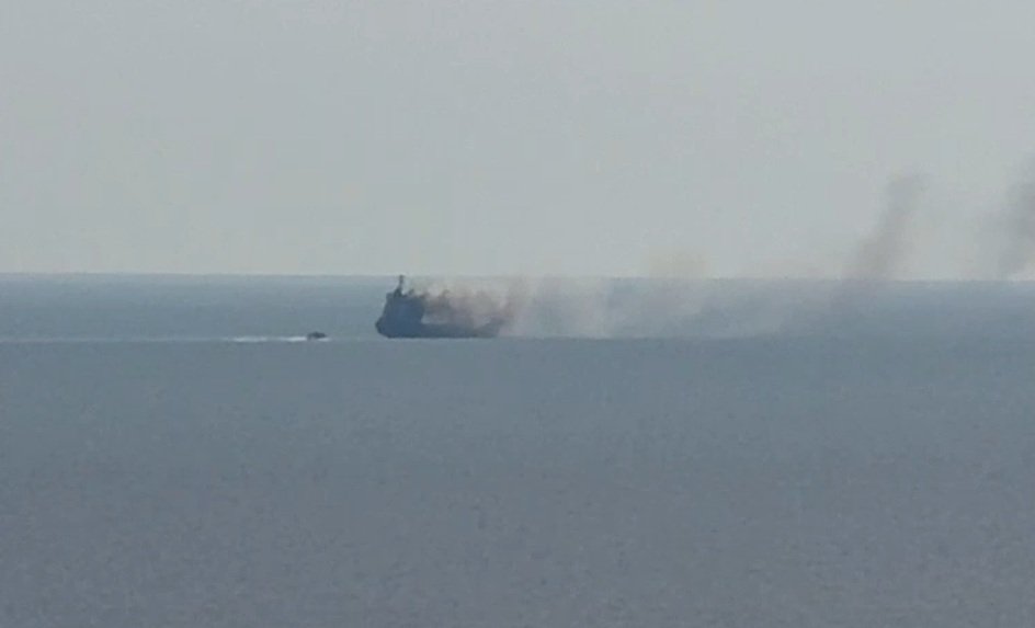 O navă cu GPL a luat foc pe Marea Neagră, la 40 de kilometri distanță de Sulina. Trei marinari au fost răniți 1 wp header logo 1659