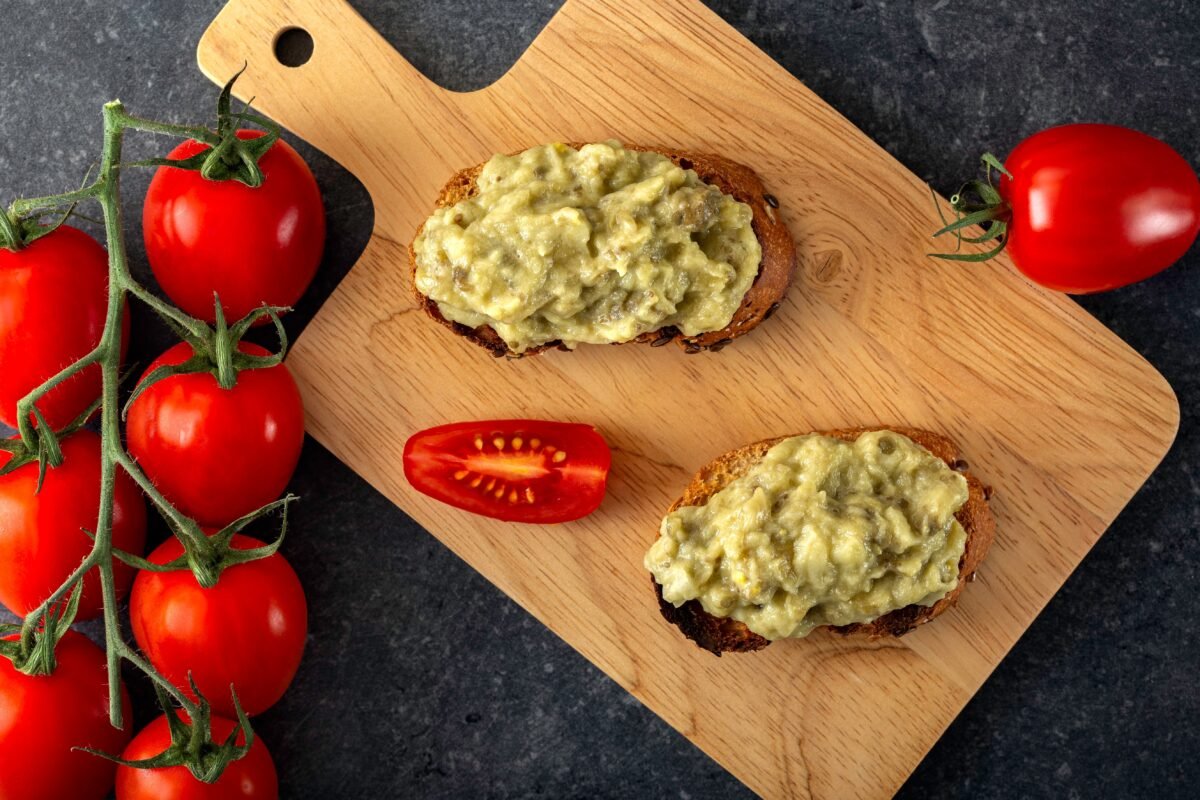 Ce să adaugi în salata de vinete ca să rămână deschisă la culoare. Ingredientul folosit de mulți bucătari 1 wp header logo 167