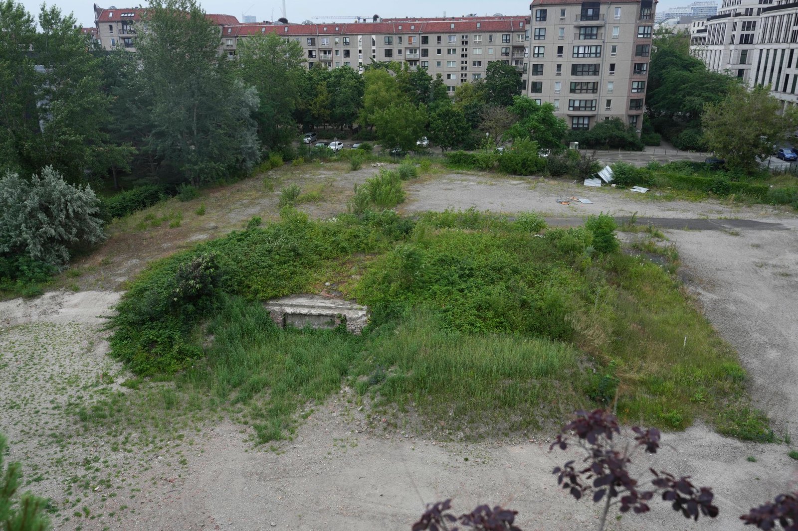Un buncăr din cadrul fostei Cancelarii a lui Hitler va face loc unui bloc de apartamente 1 wp header logo 17
