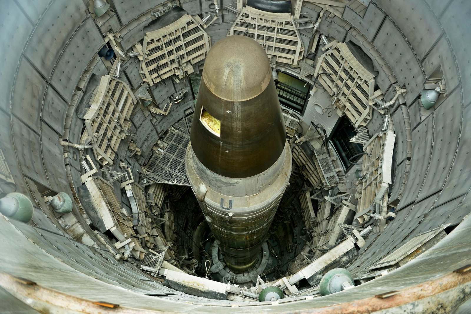„Cel mai periculos scenariu” în Orientul Mijlociu: De ce acordul nuclear SUA-Arabia Saudită ar putea declanșa o cursă a înarmării 1 wp header logo 1985