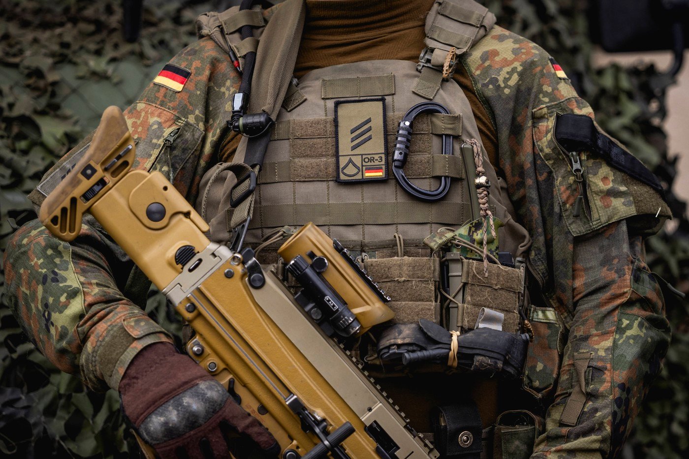 După decenii de prudență, Germania revoluționează modul în care produce arme. „A doua zi dimineață, soldații erau în culmea bucuriei” 1 wp header logo 2061