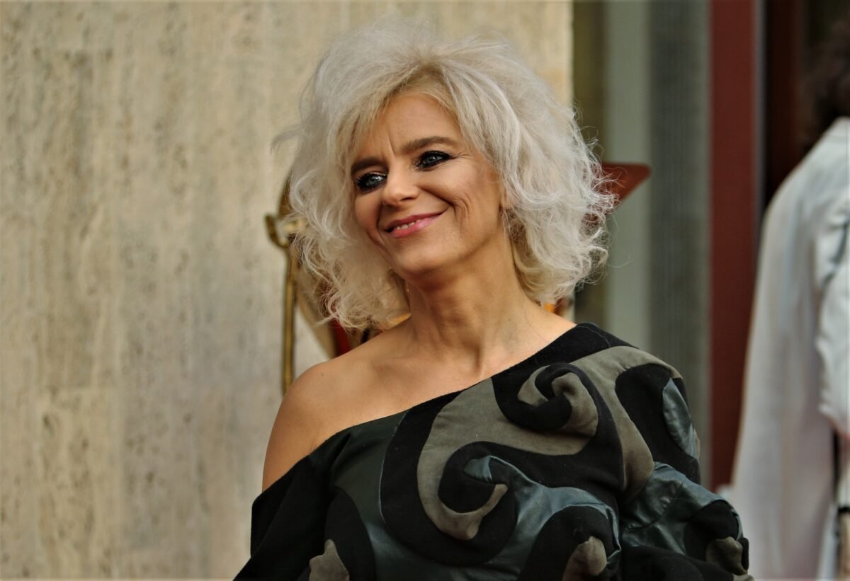 Gianina Corondan, la ani buni după retragerea din televiziune. Cu ce se ocupă astăzi și secretul siluetei sale: „Mănânc pufarine și pufuleți cu borș” 1 wp header logo 2105