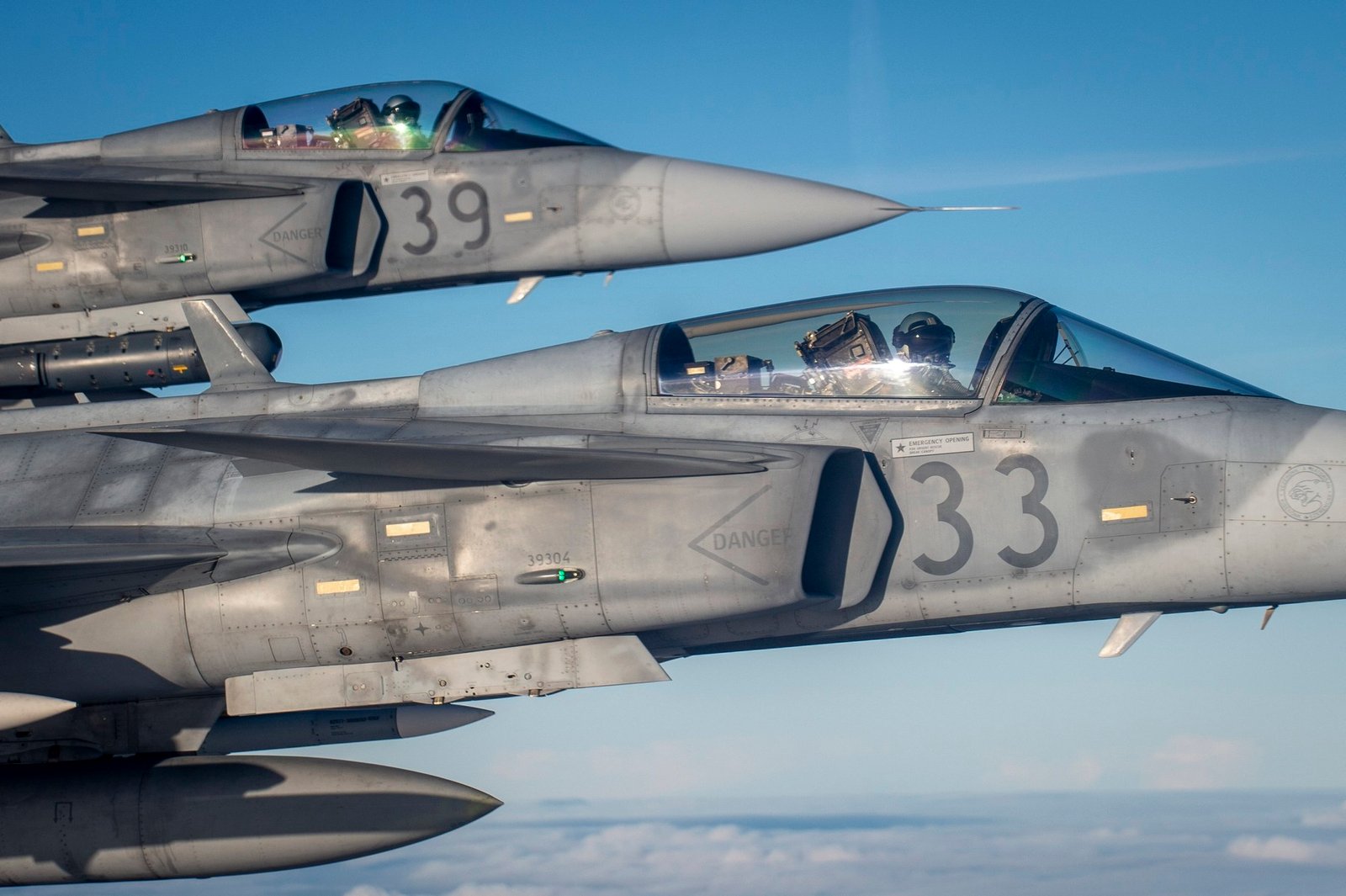 Avioane de luptă ungare JAS 39 Gripen ale NATO au fost ridicate la granița cu România pentru interceptarea unui avion de linie chinez 1 wp header logo 342