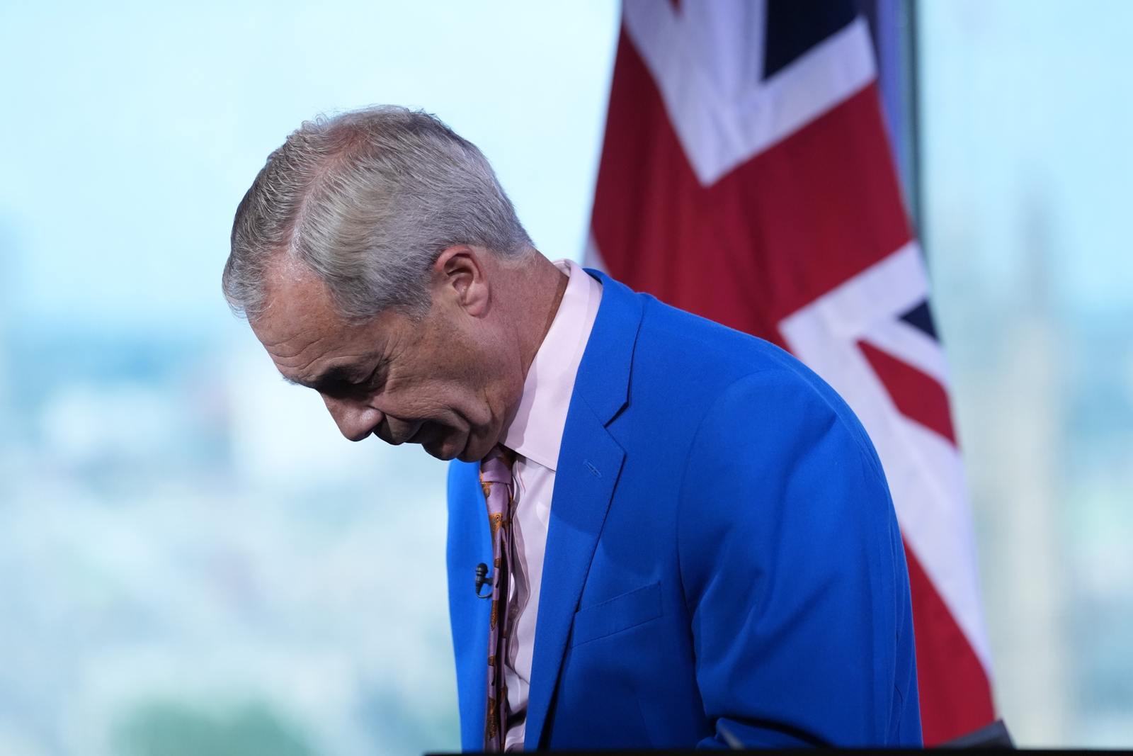 Nigel Farage demisionează din Parlamentul britanic, în semn de protest, dar va candida pentru realegere 1 wp header logo 557