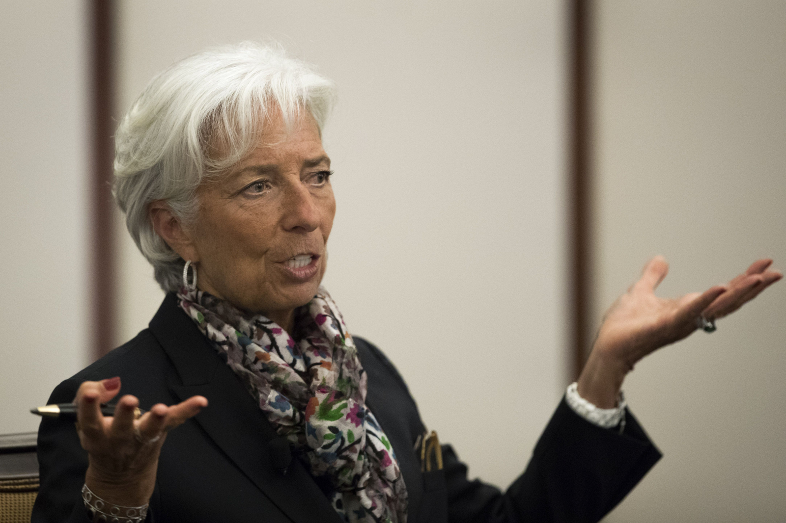 Șefa BCE, Christine Lagarde, pune capăt speculațiilor privind alegerile din Franța: „Nu sunt candidată la nimic” 1 wp header logo 753