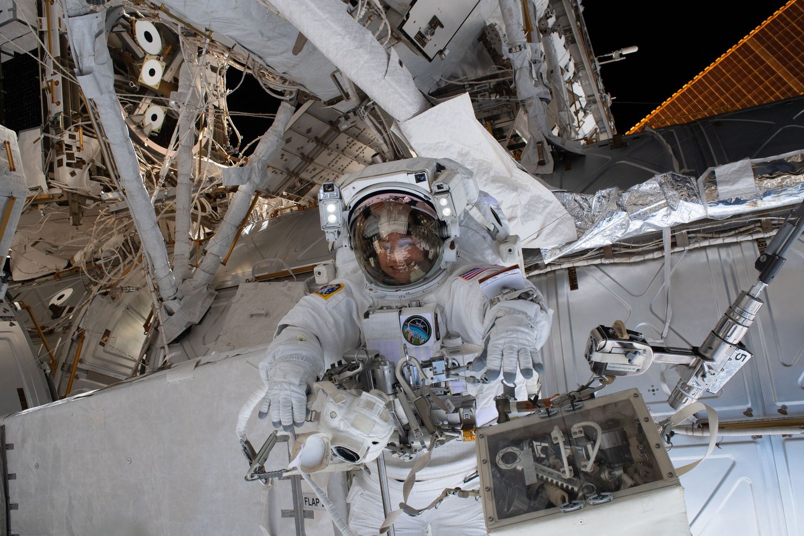 NASA studiază pe ISS cea de-a cincea stare a materiei, la temperaturi apropiate de zero absolut 1 wp header logo 851