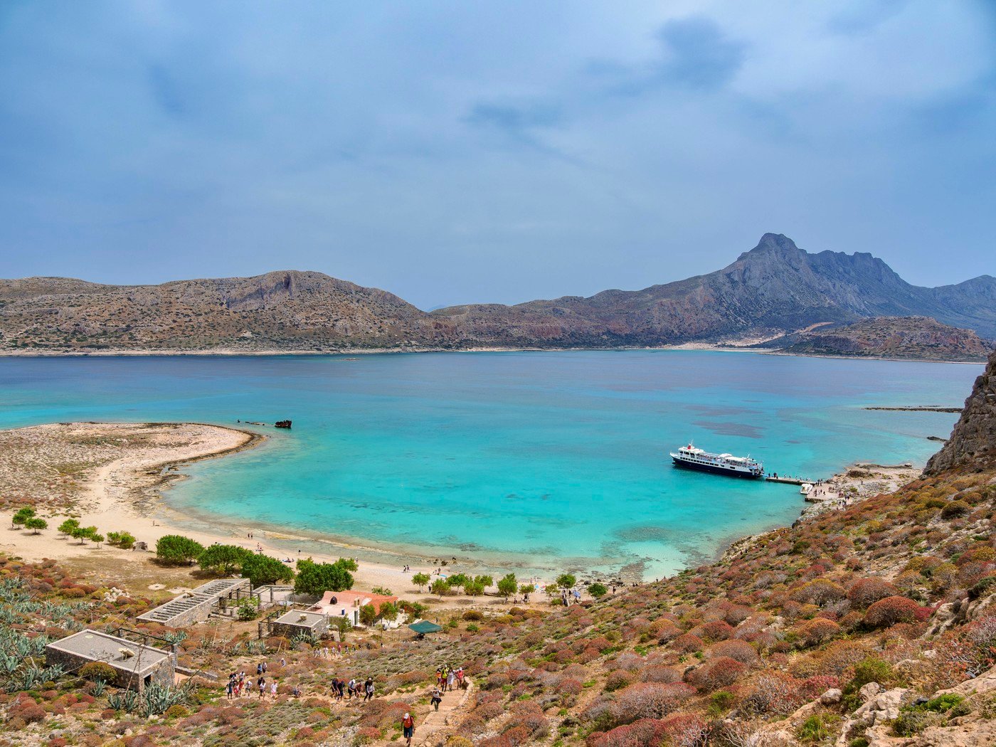 Topul celor mai frumoase plaje din Grecia. O insulă preferată de români pentru vacanțe domină clasamentul 1 wp header logo 903