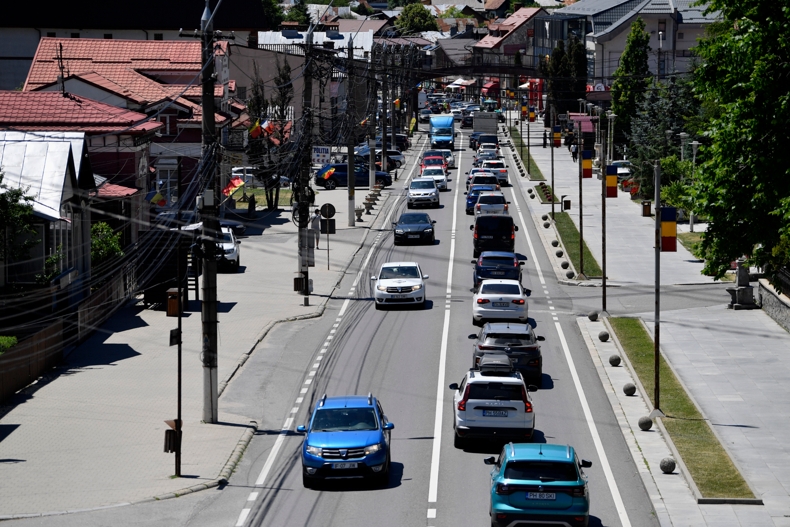 Trafic intens spre București: se circulă în coloană pe Valea Prahovei și Autostrada Soarelui. Rute alternative recomandate 1 wp header logo 972