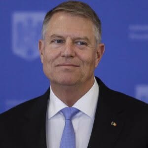 Contract uriaș îl aduce din nou în atenție pe Klaus Iohannis 1 726432731 1263747043479499 1264160014234907339 n