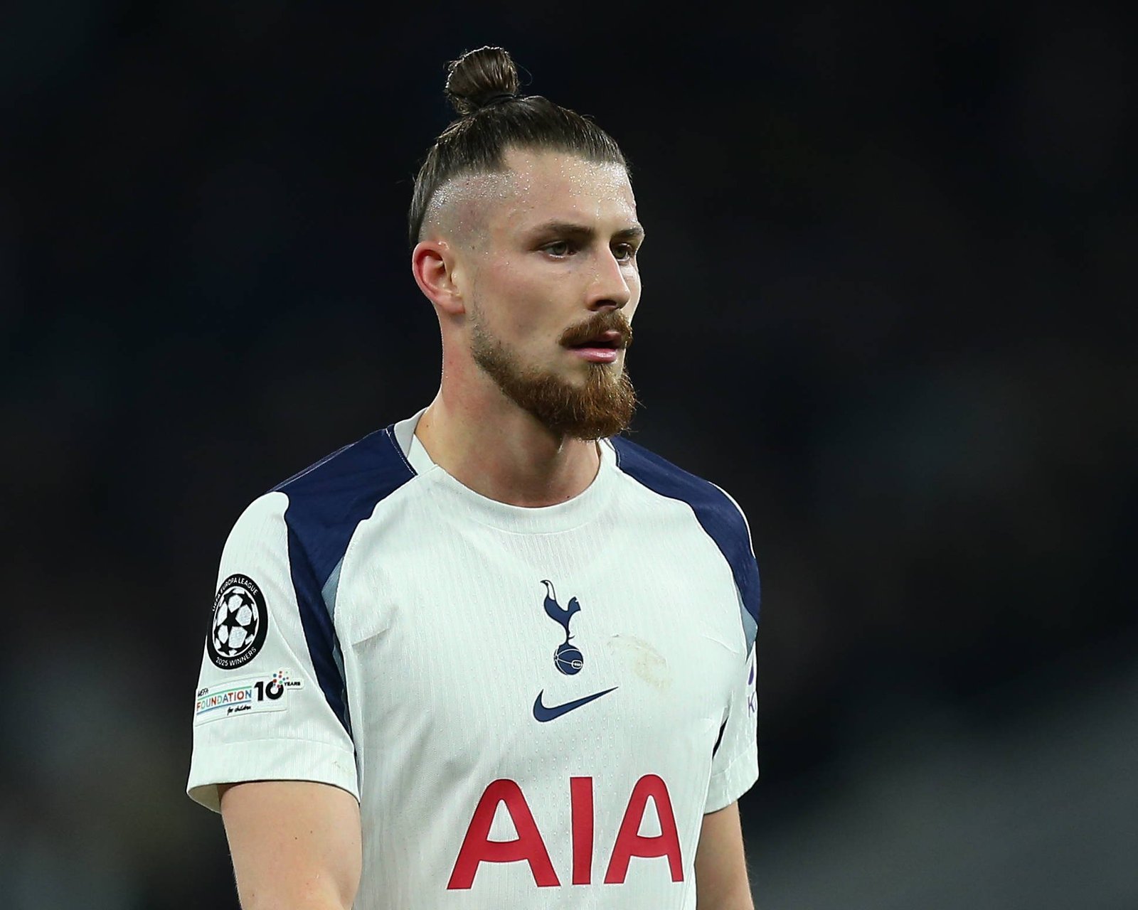 Fundașul de care n-avea loc Radu Drăgușin la Tottenham semnează cu Atletico Madrid: 40.000.000 de euro! 1 wp header logo 1016