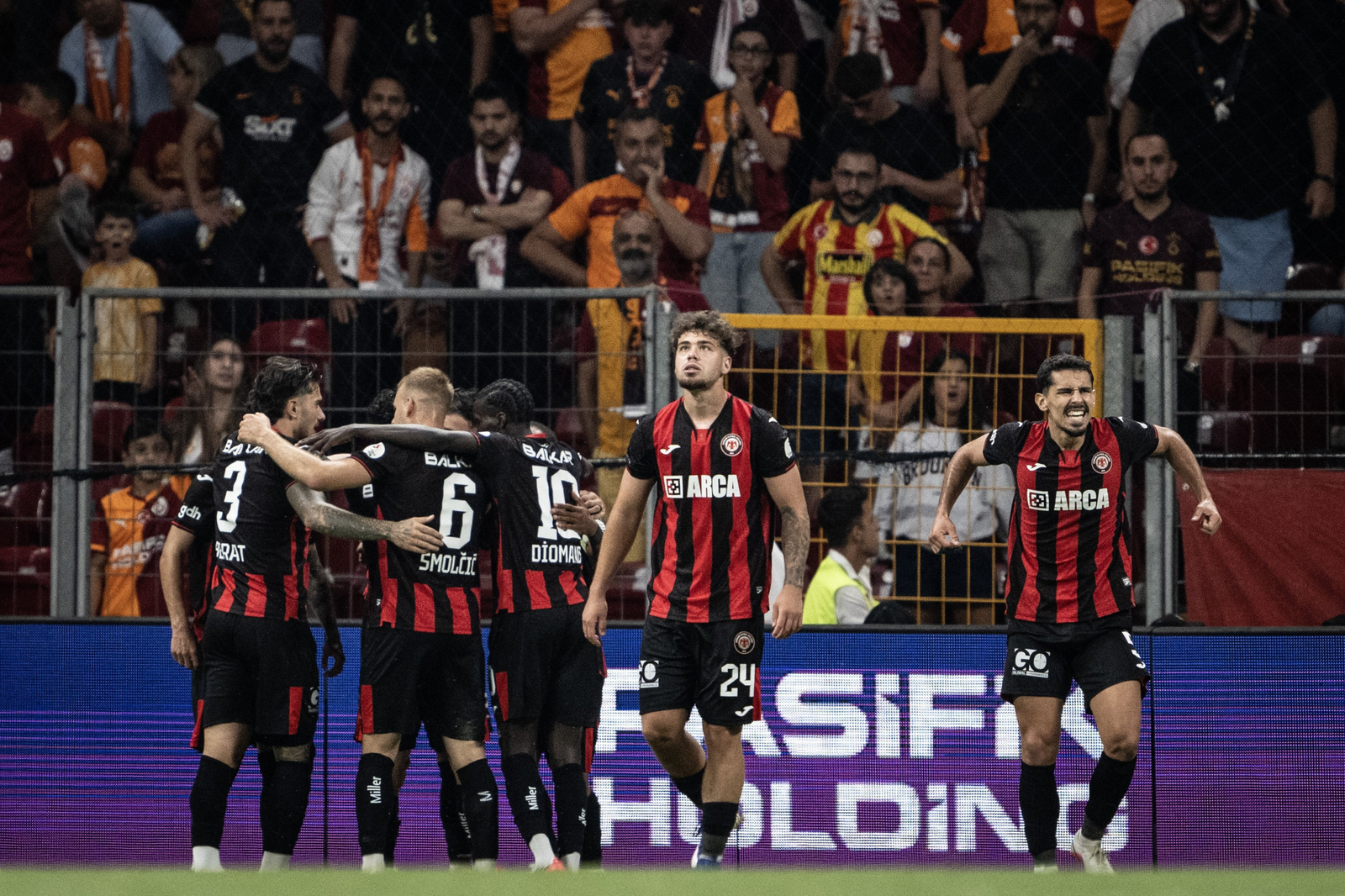 Andrei Borza, debut cu un rezultat uriaș pe terenul campioanei Galatasaray! Cum s-a descurcat contra lui Sane și Osimhen 1 wp header logo 1176