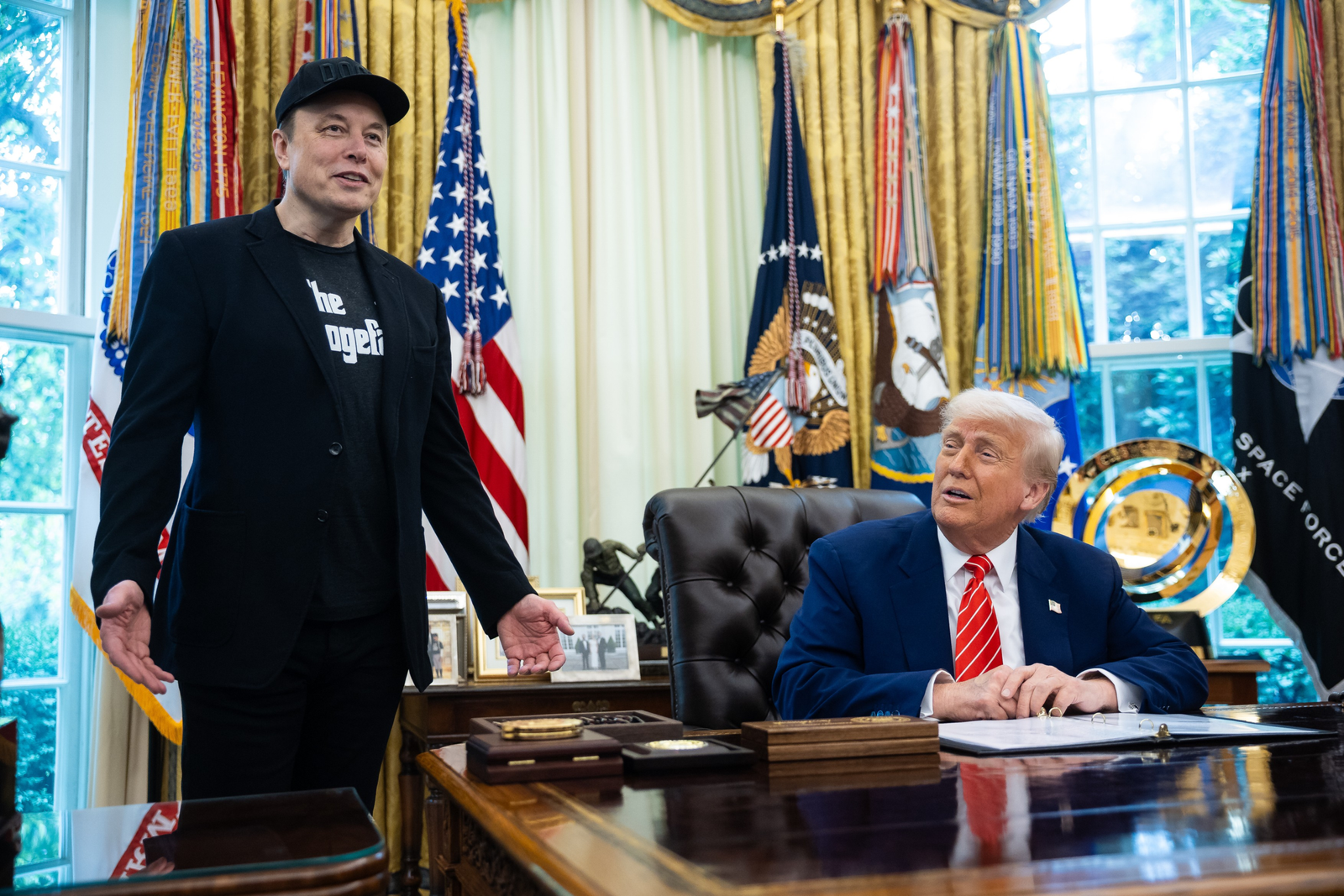 Cum au reluat Donald Trump și Elon Musk o relație care părea iremediabil distrusă după aproape un an de eforturi în culise 1 wp header logo 1200