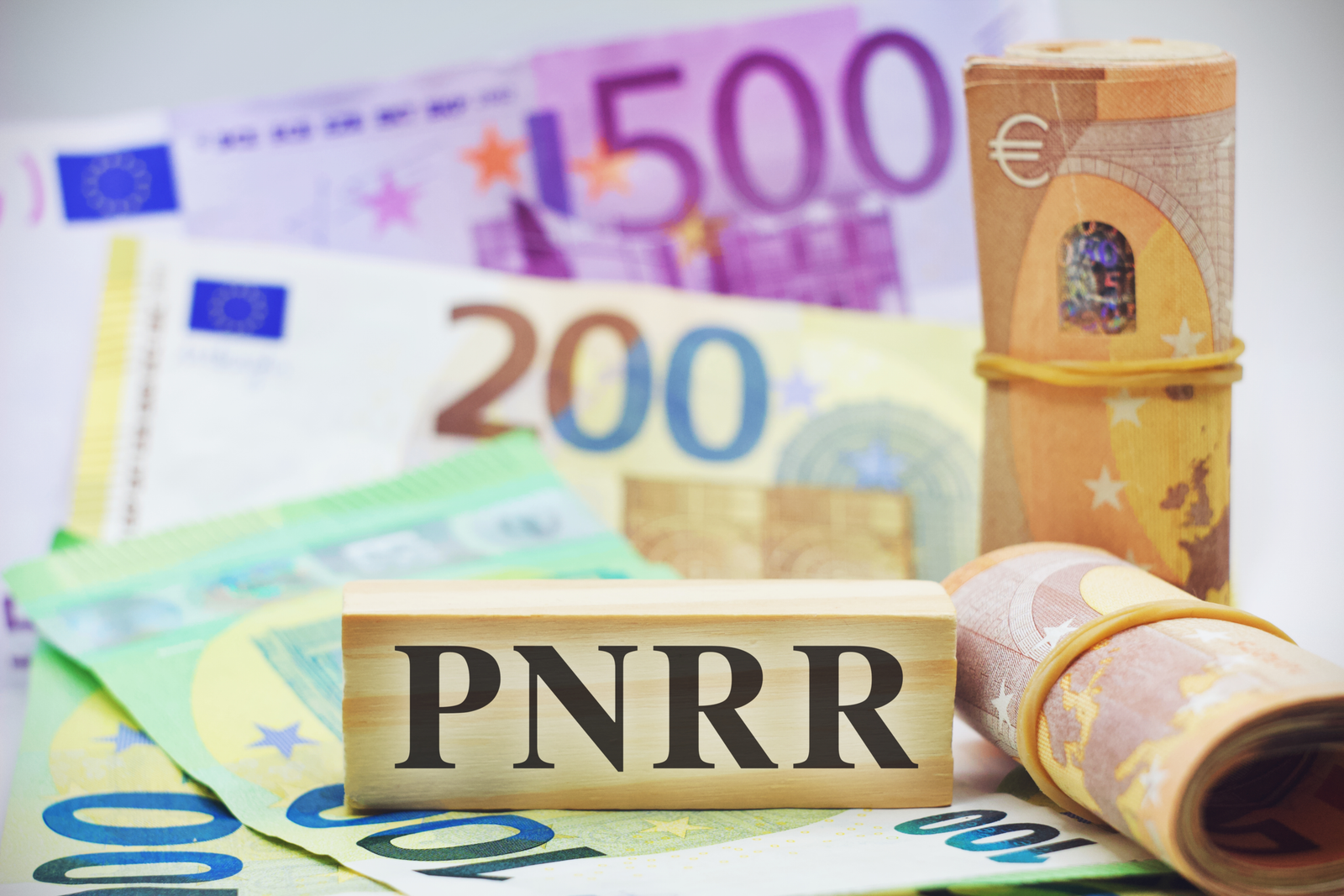 România, contra cronometru pentru banii din PNRR. 7,57 miliarde de euro mai pot fi încasate. Câte proiecte trebuie finalizate 1 wp header logo 1480