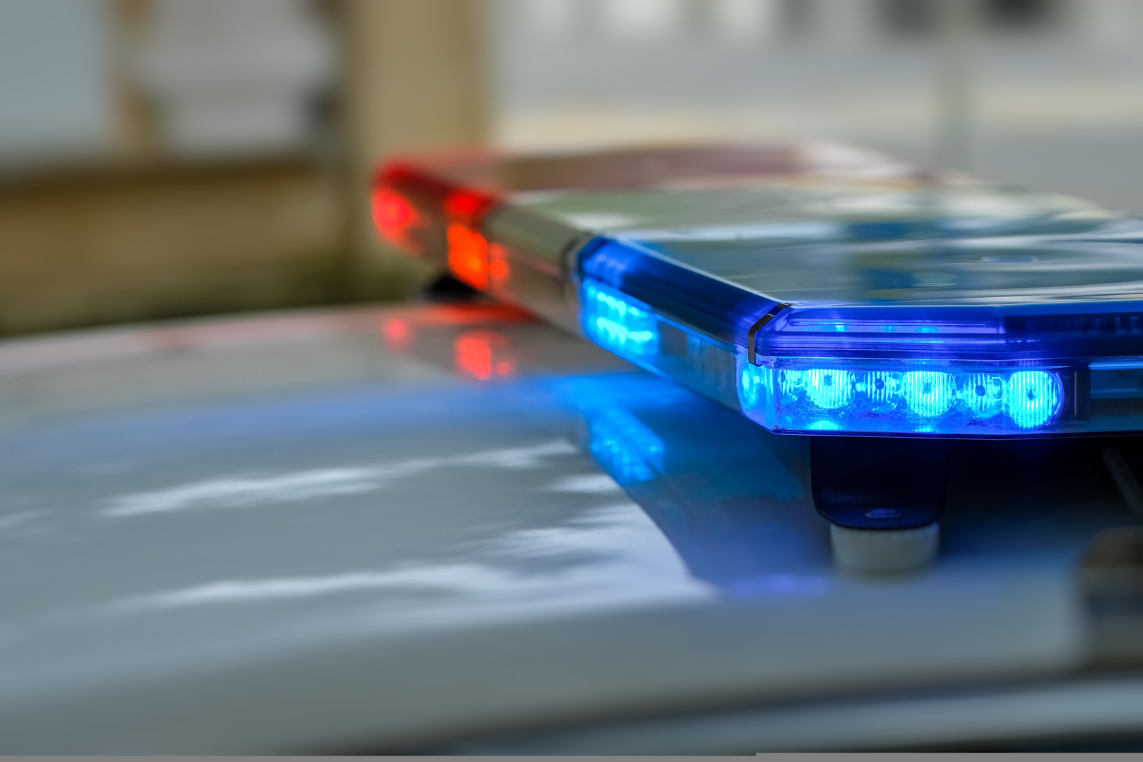 Doi bărbați, arestați în Timiș după ce au oprit o autoutilitară, s-au dat drept polițiști antidrog și au furat 90.000 de lire sterline 1 wp header logo 1566