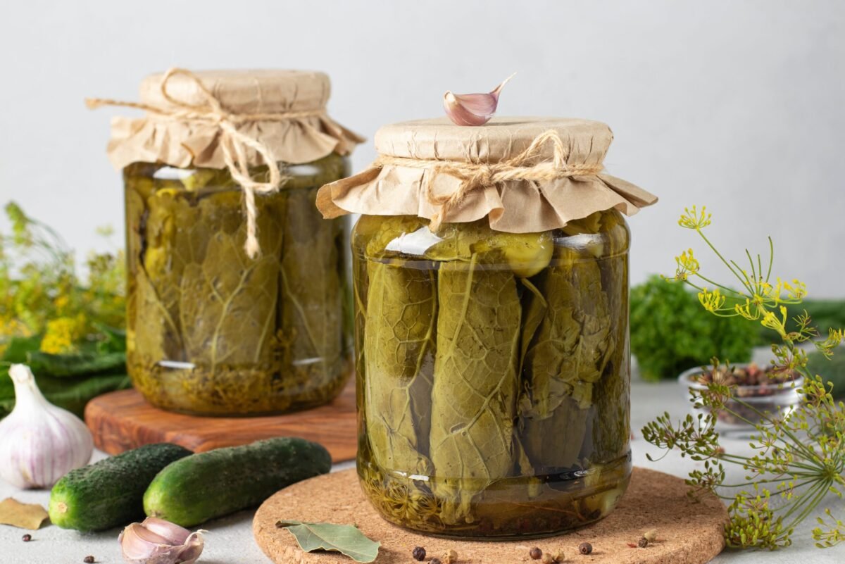 Castraveți murați la borcan pentru iarnă – rețeta simplă pentru murături crocante și aromate 1 wp header logo 1629