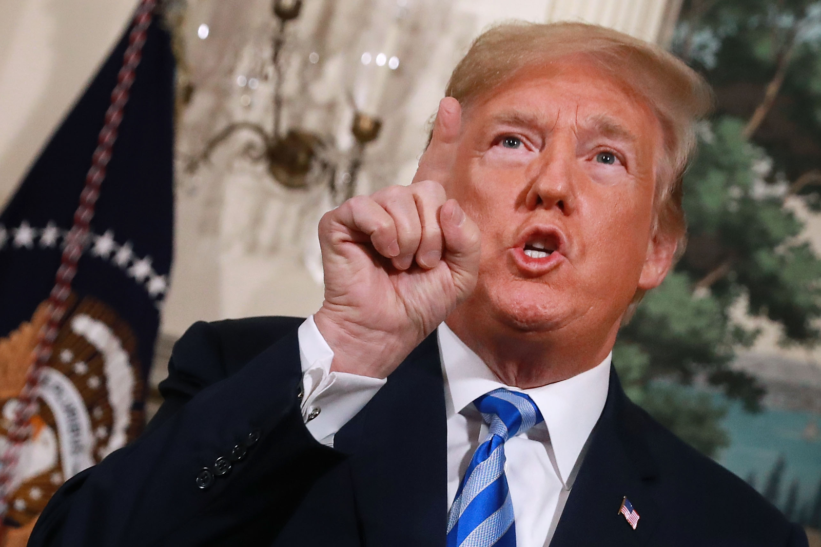 Donald Trump amenință cu sancțiuni economice țările care sprijină Iranul: „Vor exista consecințe uriașe” 1 wp header logo 1655