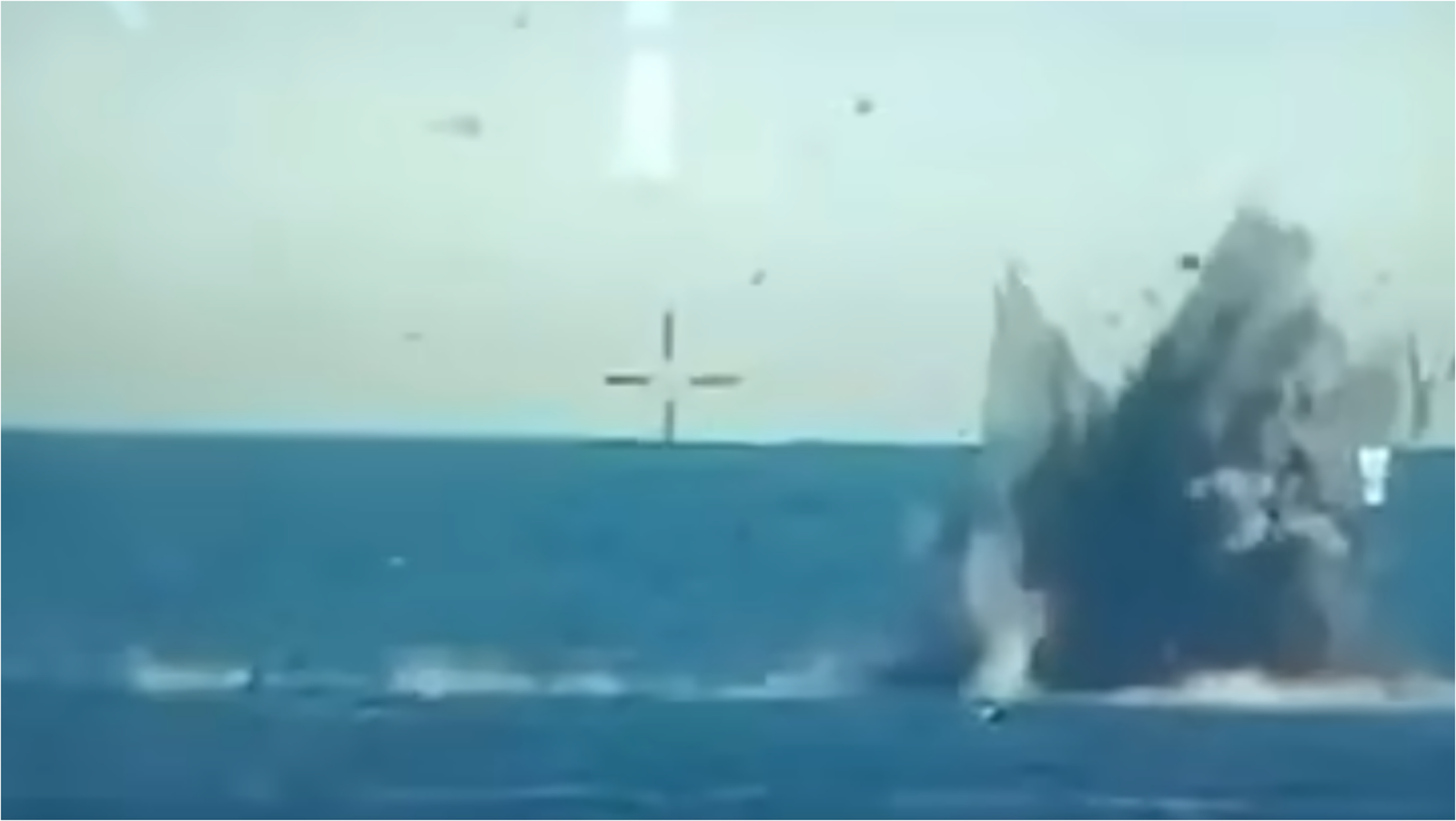 Noi imagini cu neutralizarea controlată a resturilor dronei maritime lovite de avionul F-16: „Forțele monitorizează permanent situația” 1 wp header logo 1679