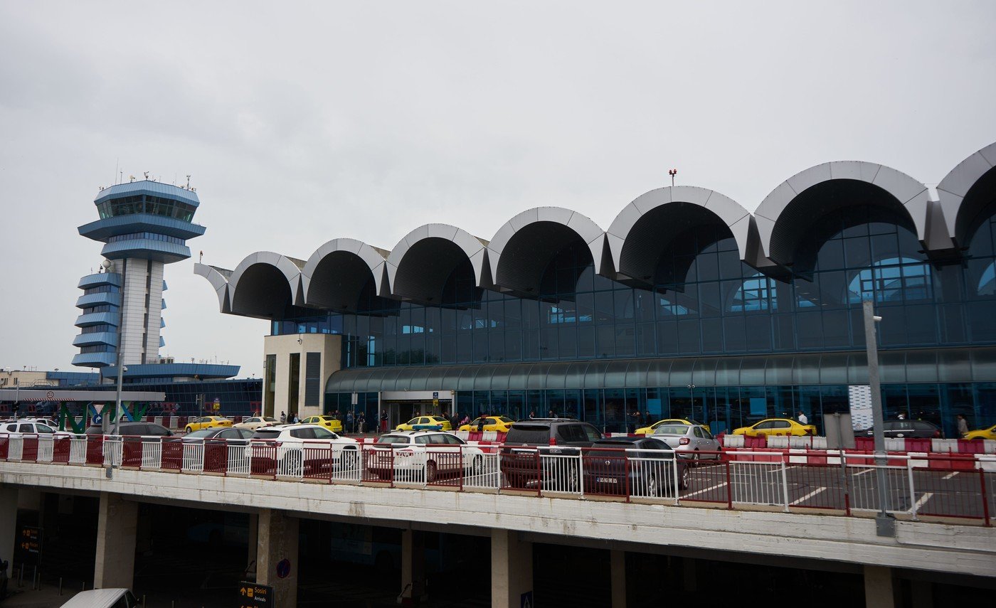 Aeroporturile din București se pregătesc pentru războiul dronelor. Primii pași pentru instalarea unor sisteme de protecție 1 wp header logo 1884