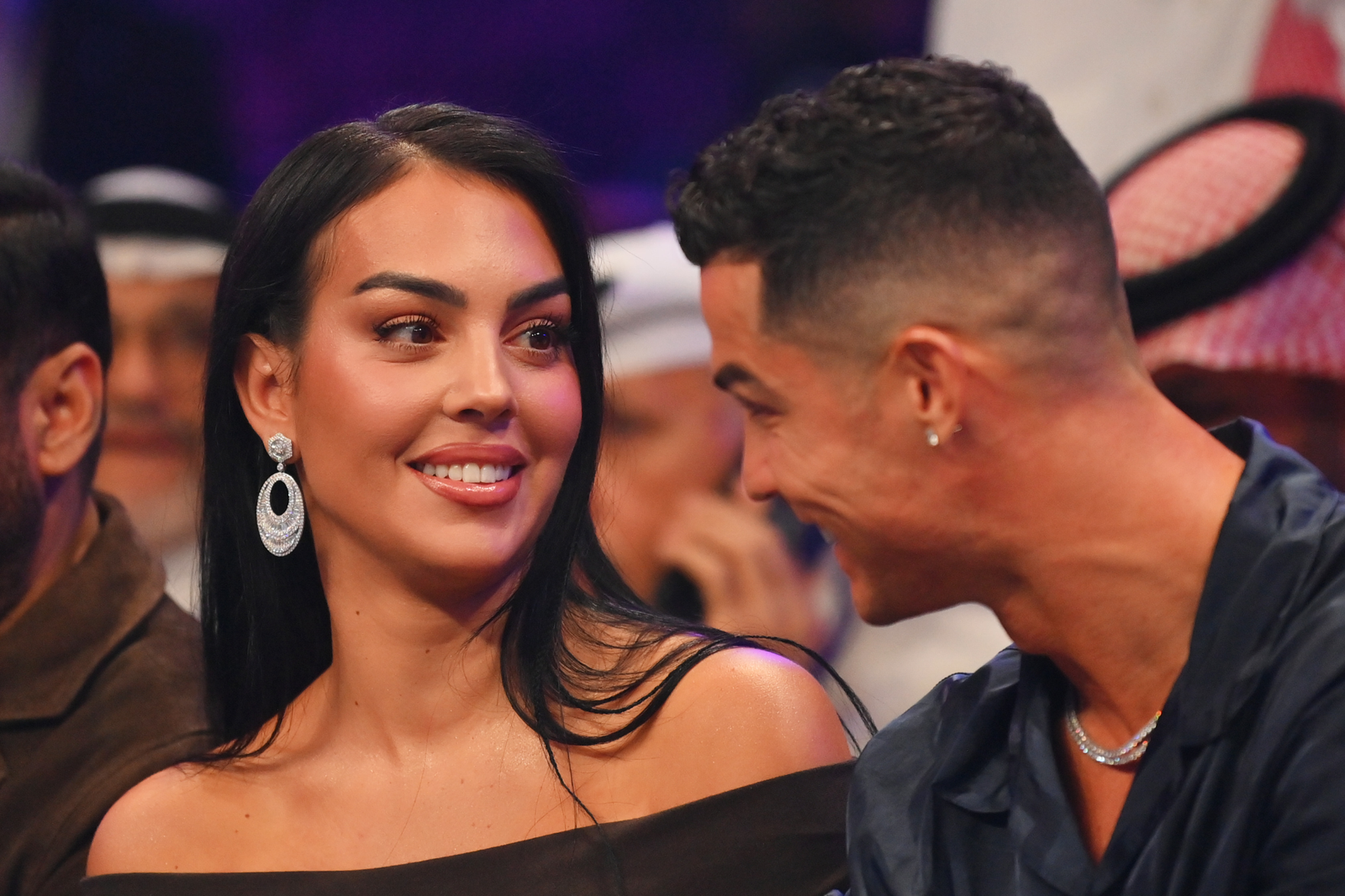 Cristiano Ronaldo ar urma să se însoare în weekend cu Georgina Rodriguez, partenera sa de 10 ani, cu care are doi copii (presă) 1 wp header logo 243