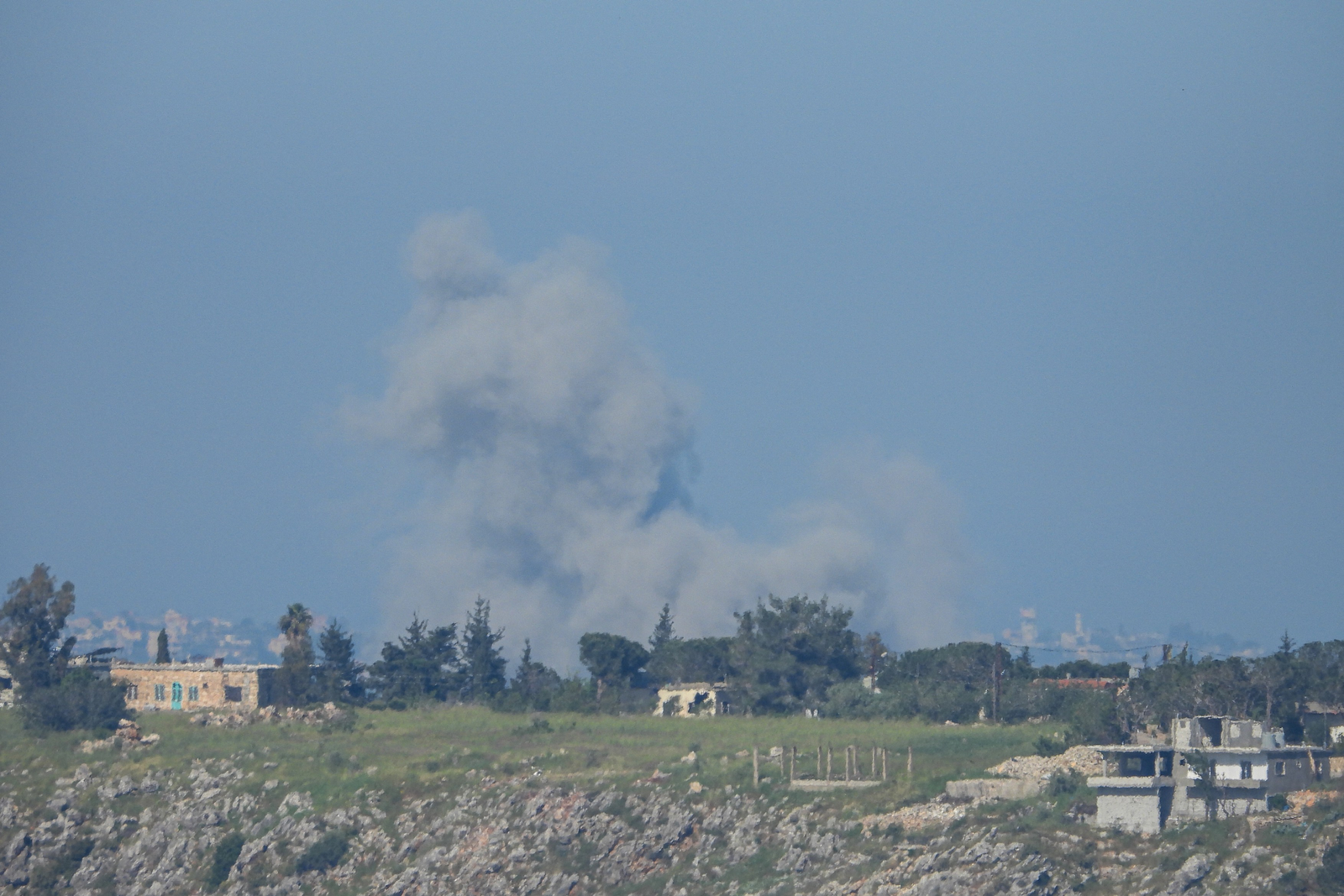 Israelul reia bombardamentele în sudul Libanului, în timp ce la Roma se negociază încetarea ostilităților 1 wp header logo 392