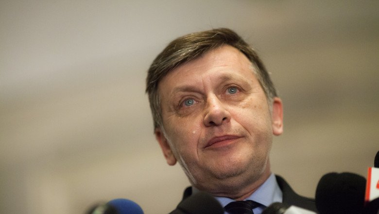 Crin Antonescu: „Bolojan nu se cramponează de funcție. Va pleca atunci când va fi învestit un guvern”. Pe cine vede drept premier 1 wp header logo 652