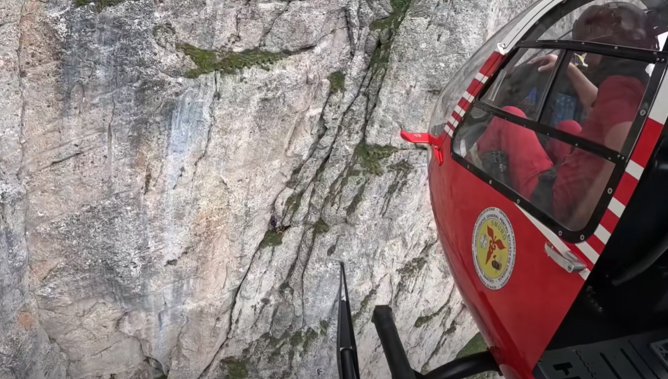 Operațiune la limită pentru salvarea a doi alpiniști germani în Bucegi. Nemții nu credeau că în România se fac astfel de intervenții 1 wp header logo 777