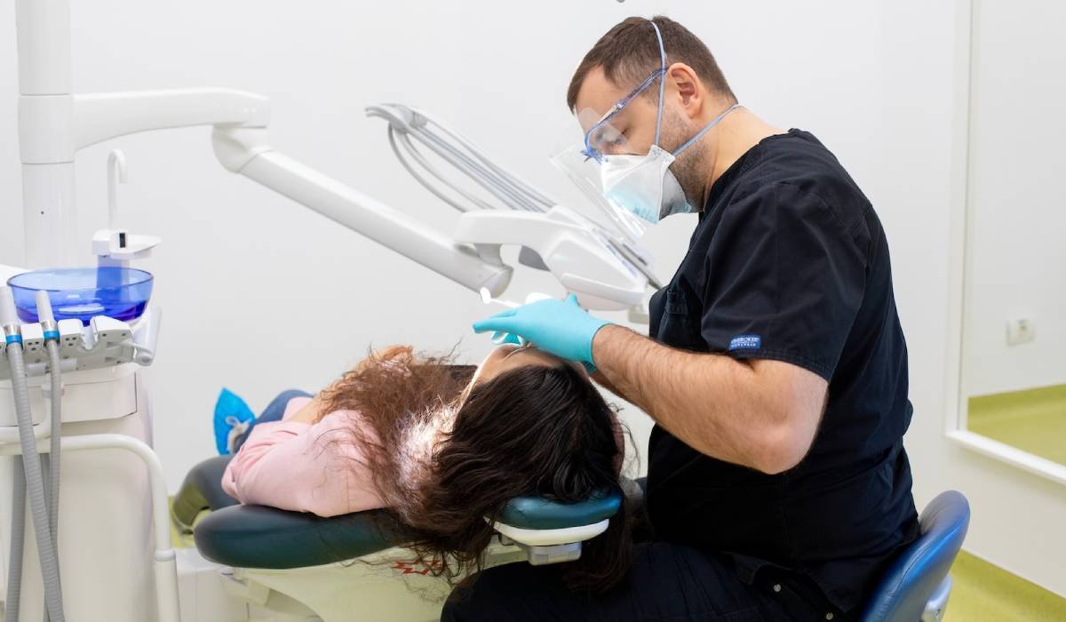 Frica de dentist te costă mai mult decât crezi. Cum te afectează, dar și cum o poți trata 1 wp header logo 962