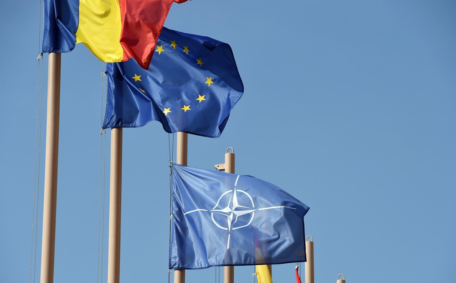 Aliații NATO condamnă dur Rusia și califică încălcările spațiului aerian din România și Polonia drept „periculoase și inacceptabile” 1 wp header logo 972