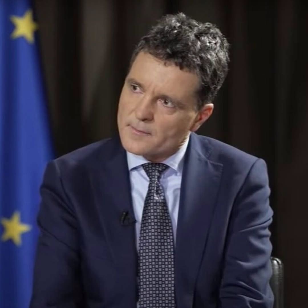 Este oficial, s-a semnat actul! Toți cei care fac asta scapă definitiv de o mare obligație 1 780087865 1088186240384730 4719087269953612879 n